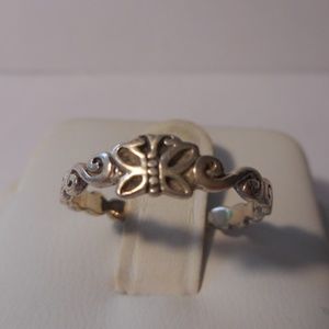 Elegant Silver Butterfly Ring
